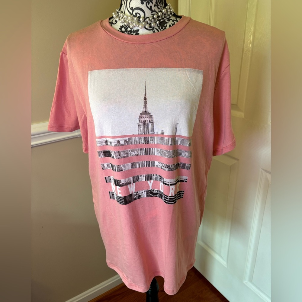 *NWT* FASHIONNOVA- women’s “The Big City” Short Sleeve Top - Mauve, size Lg. - Picture 2 of 12